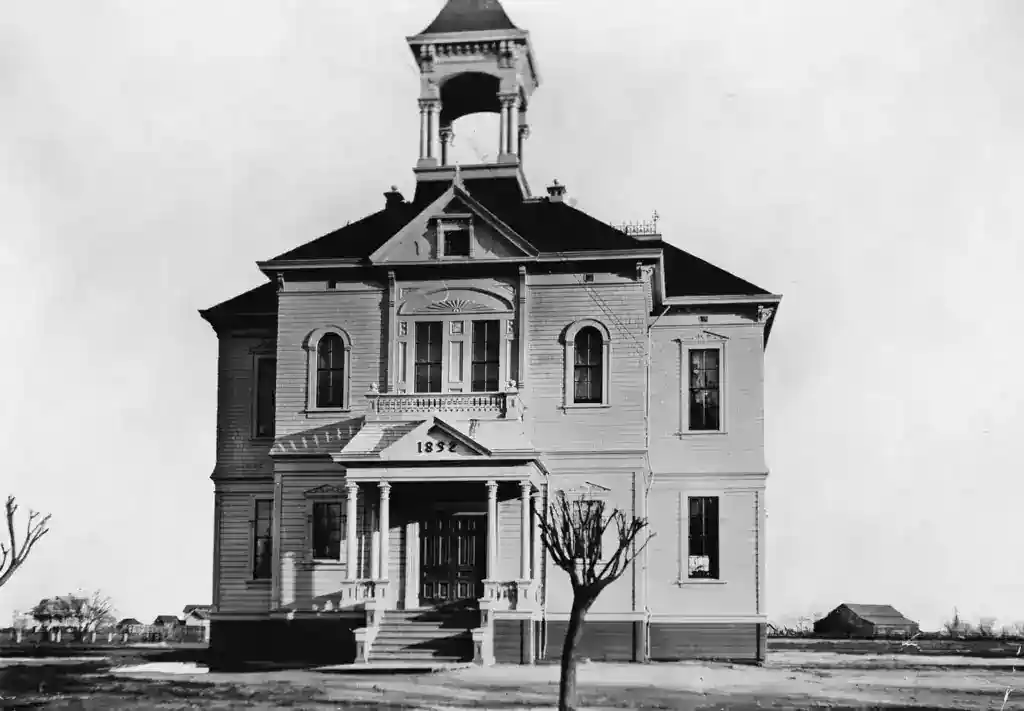Historic Madera County Courthouse in black and white.